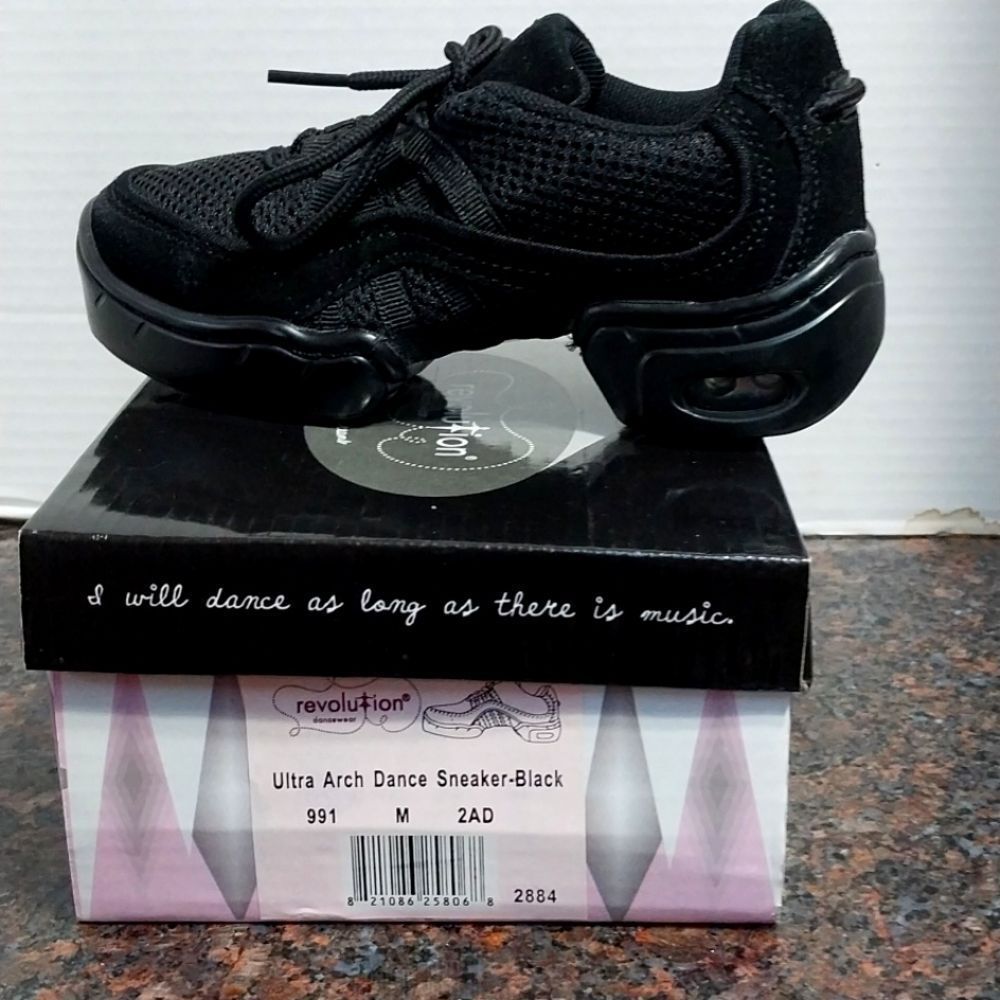 Revolution Arch Dance Sneakers...NEW IN BOX...Size 2 - Picture 1 of 8